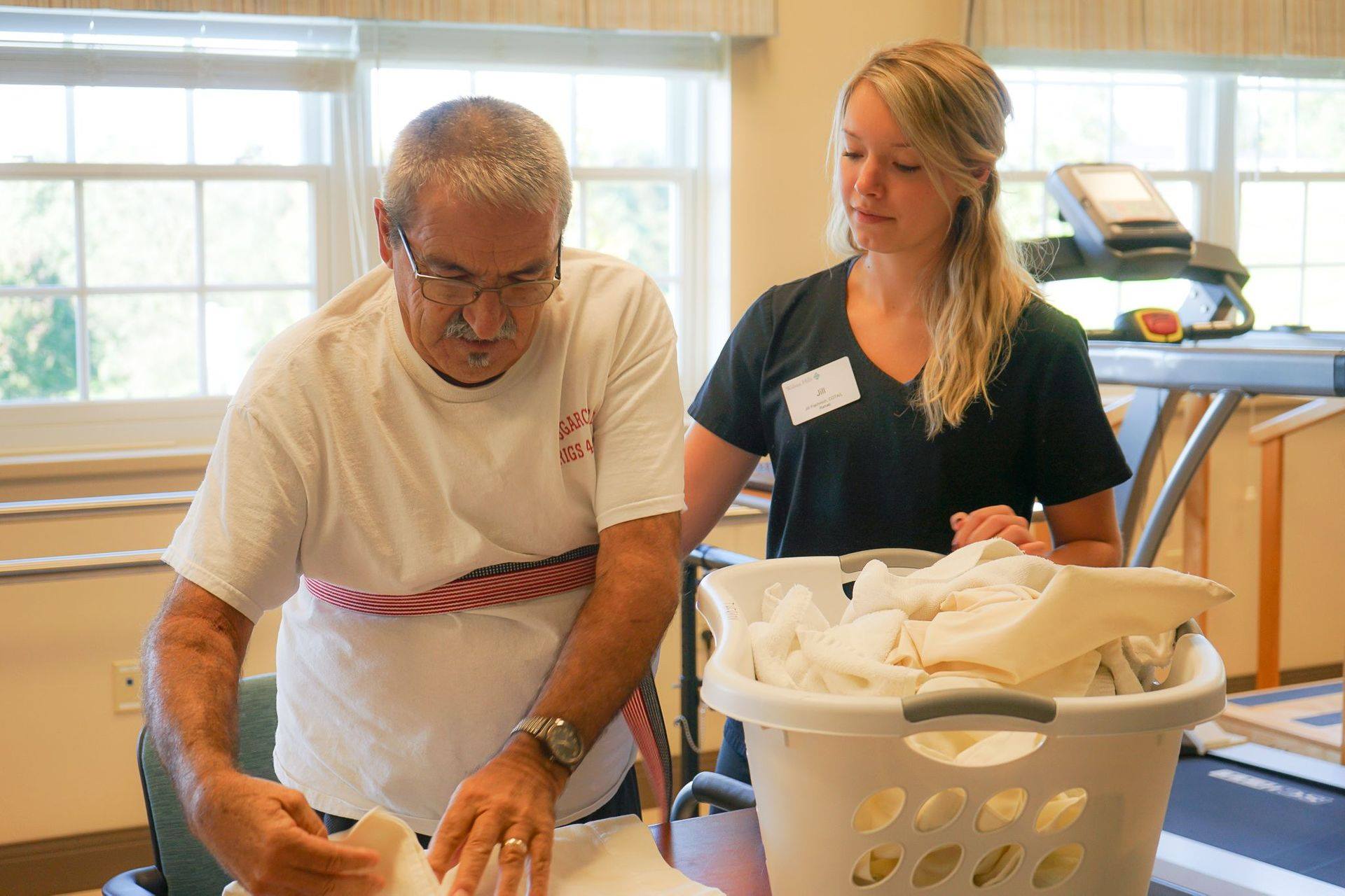 Walnut Hills Rehabilitation » Living & Care Options » Walnut Hills