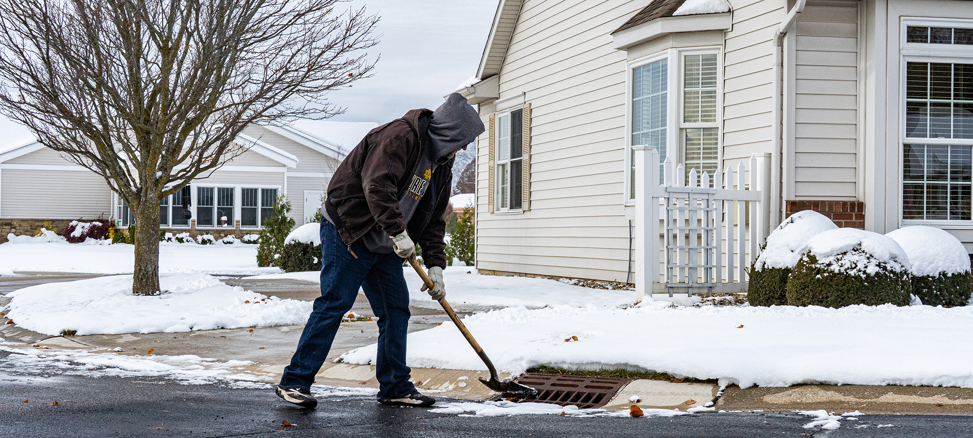 GM Living Magazine Maintenance Thumb GM Living Magazine Maintenance Thumb